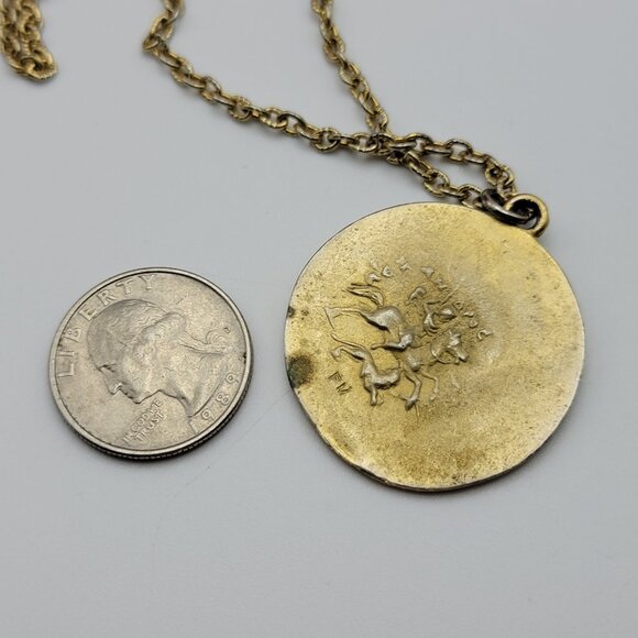 Vintage Ancient Knight Cameo Pendant Necklace Gold Tone 24 Inch Signed FM - Picture 3 of 6